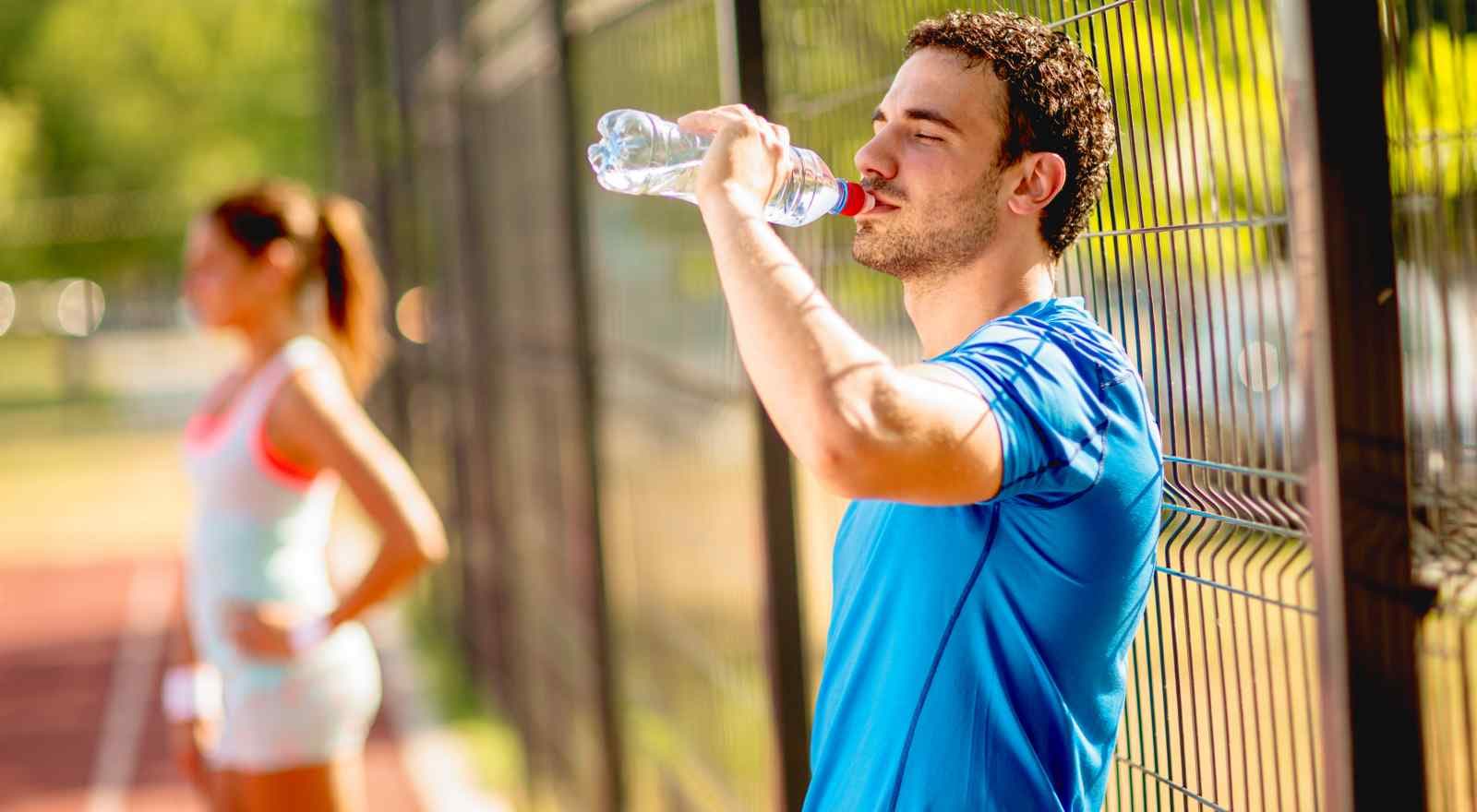 Is Drinking Water During Exercise Good Or Bad? Science Explains the Benefits and Risks!